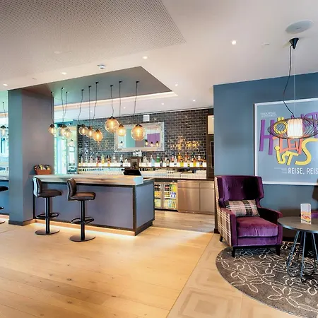 Premier Inn Berlin Airport-3